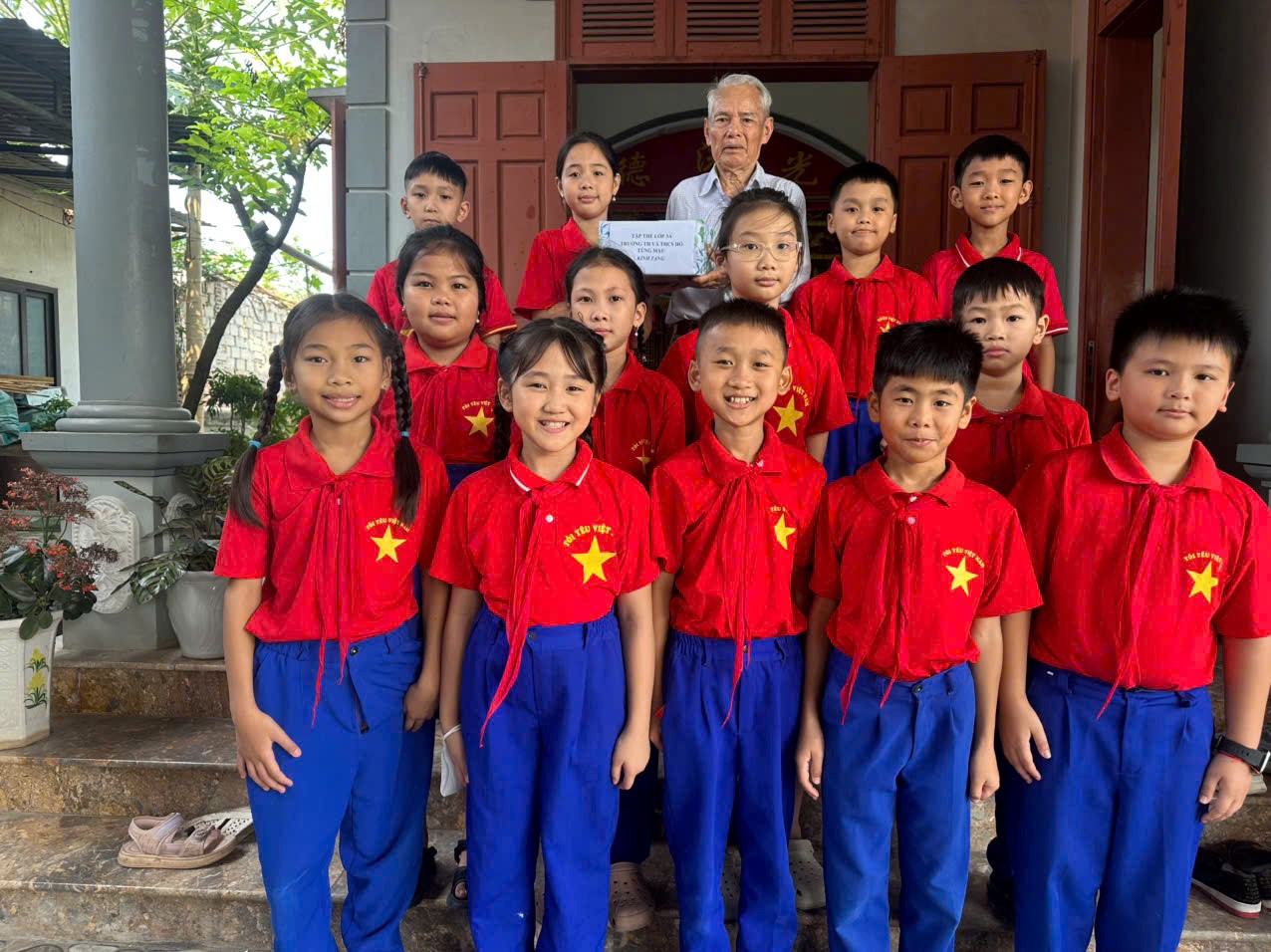 Người chính trị viên mang trọn tuổi xuân cho Tổ quốc – Bác Nguyễn Bá Cự