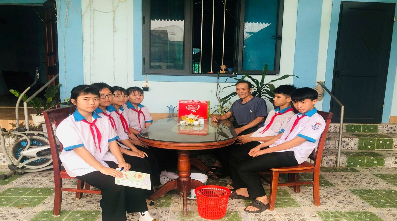 HÀNH TRÌNH TRI ÂN- LẮNG NGHE KÝ ỨC CHIẾN TRANH