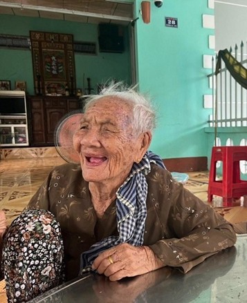 Bài 22 - Mẹ Việt Nam Anh hùng - chứng nhân của hai thế kỷ