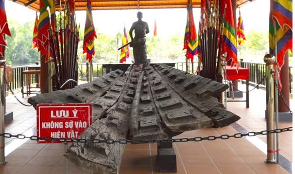 NGUYỄN TRUNG TRỰC – NGƯỜI ANH HÙNG BẤT TỬ CỦA DÂN TỘC VIỆT NAM