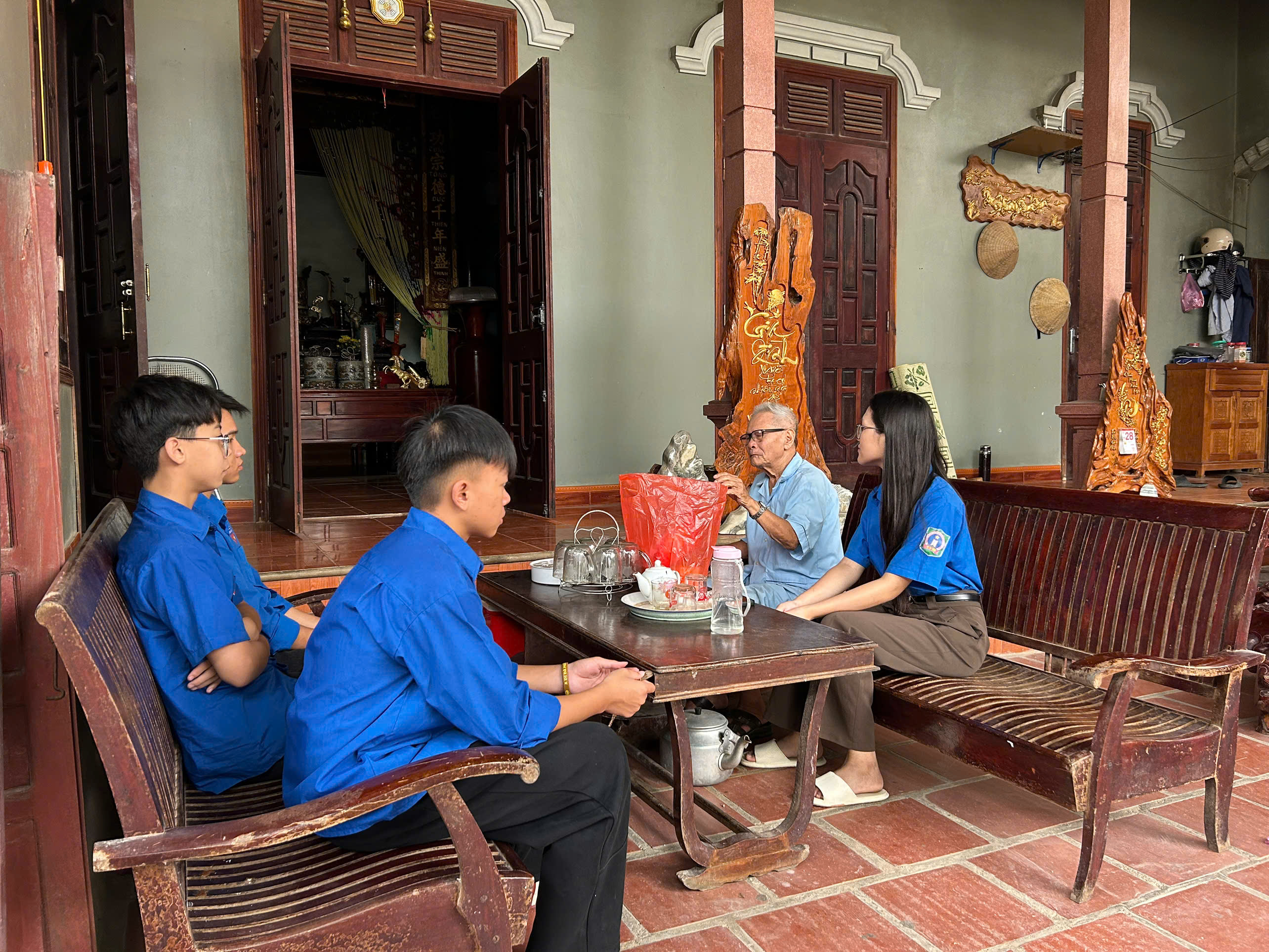 Tám người dân quê tôi đã trở thành liệt sĩ