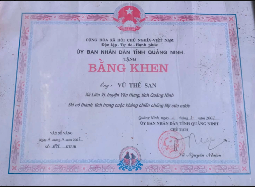 Kỉ vật thời kháng chiến chống Mĩ của cựu chiến binh Vũ Thế San