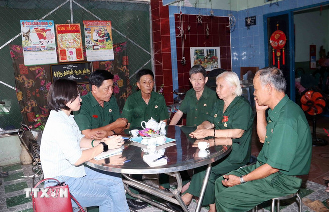 [Đoàn trường THPT Hai Bà Trưng] HUYỀN THOẠI ĐỘI NỮ DU KÍCH CỦ CHI: KHÍ PHÁCH "TÓC DÀI" TRÊN VÙNG ĐẤT THÉP VÀ NHỮNG CHIẾN CÔNG HIỂN HÁCH LÀM KINH HOÀNG QUÂN THÙ