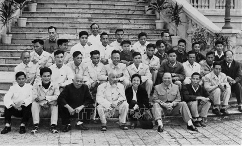 Chủ tịch Hồ Chí Minh - Người sáng lập và định hướng, định hình báo chí cách mạng Việt Nam