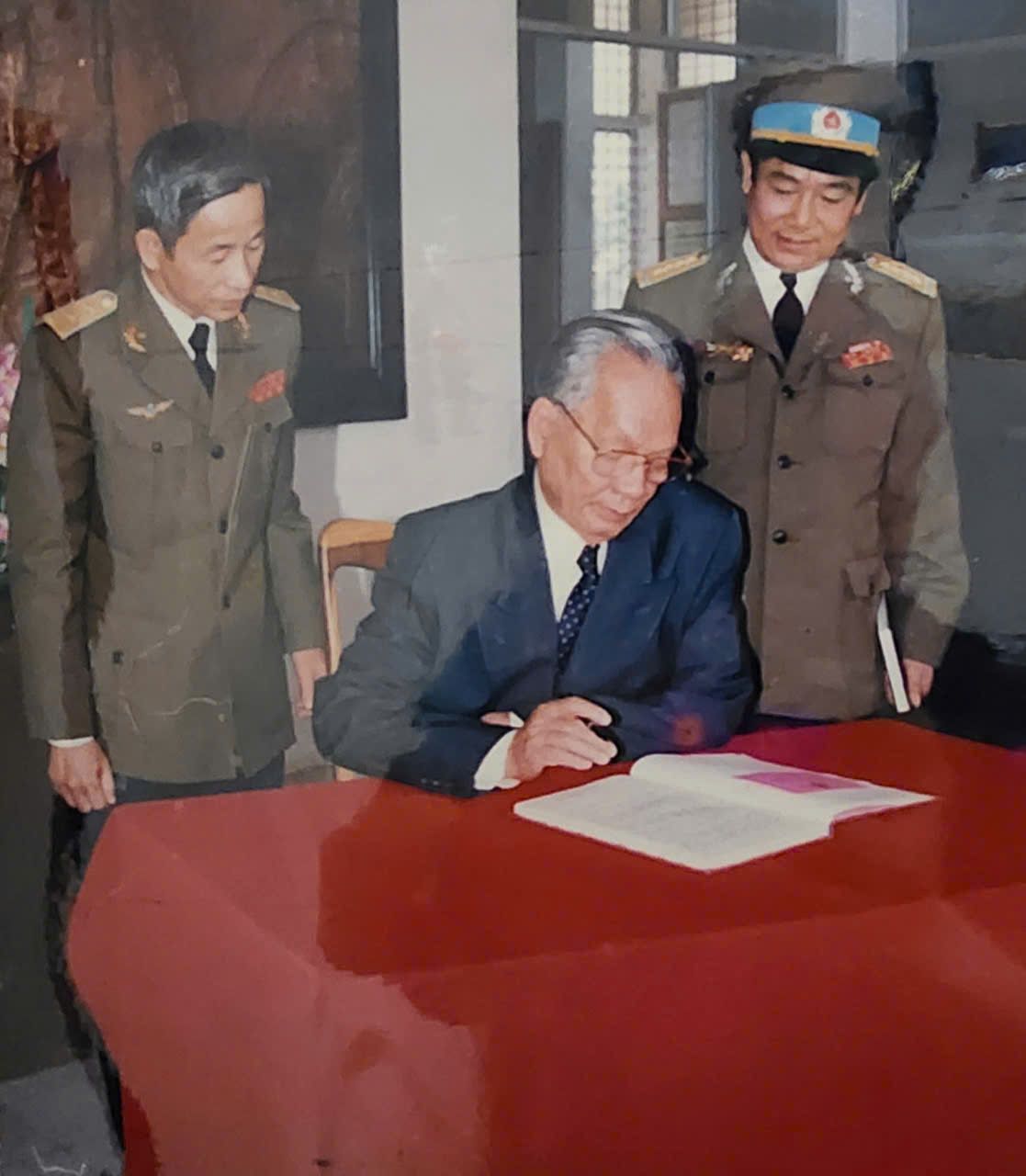 Anh hùng Lực lượng vũ trang nhân dân Hán Văn Quảng