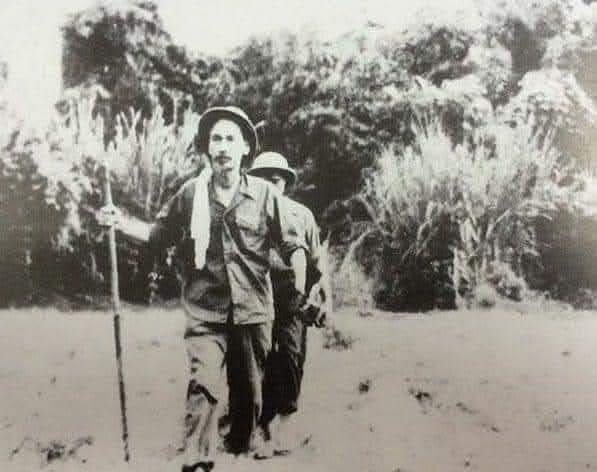 ĐẠO ĐỨC CỦA BÁC SÁNG NGỜI ! 