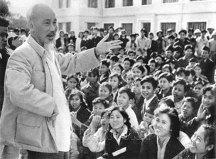 Người Công Dân Đầu Tiên – Nguyễn Ái Quốc