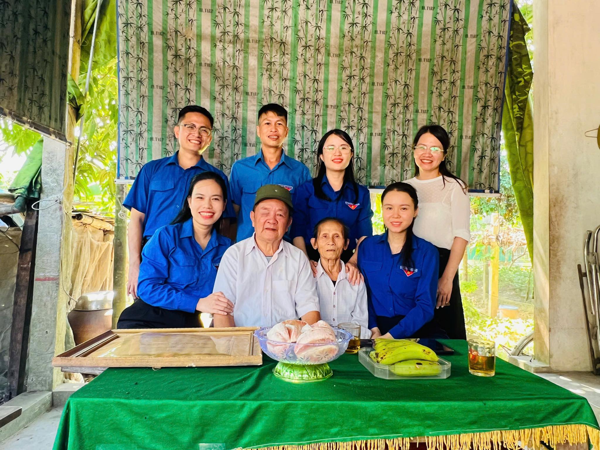 Võ Thị Sáu (8)