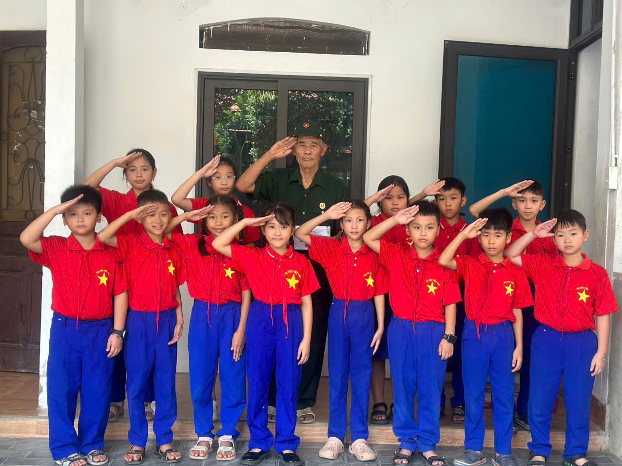 Người lính Thành cổ Quảng Trị – Bác Hồ Đình Hợi