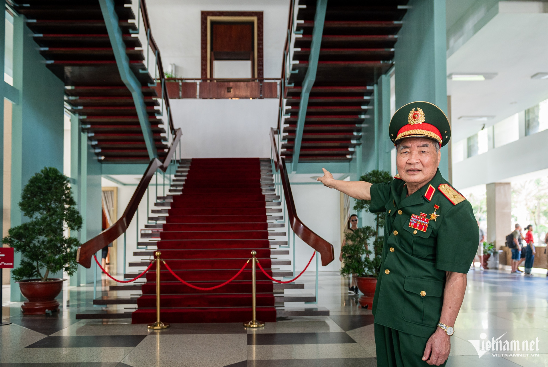 “Hà Nội - Ý chí và niềm tin quyết thắng”.11A8-đth