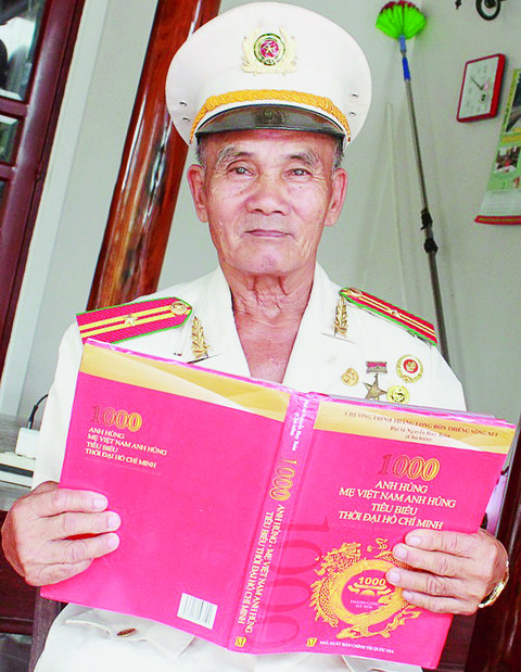 Anh hùng Phạm Văn Chiến
