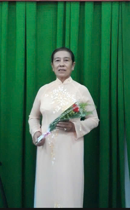 Con Đường Mưa Bom
