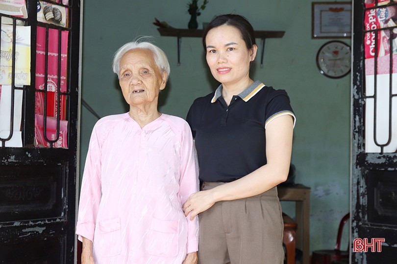 MẸ VIỆT NAM ANH HÙNG HỒ THỊ HIẾN