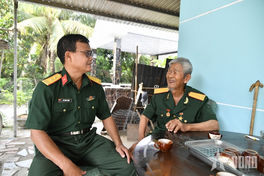 Bám trụ ở đồi “hai triệu đô”