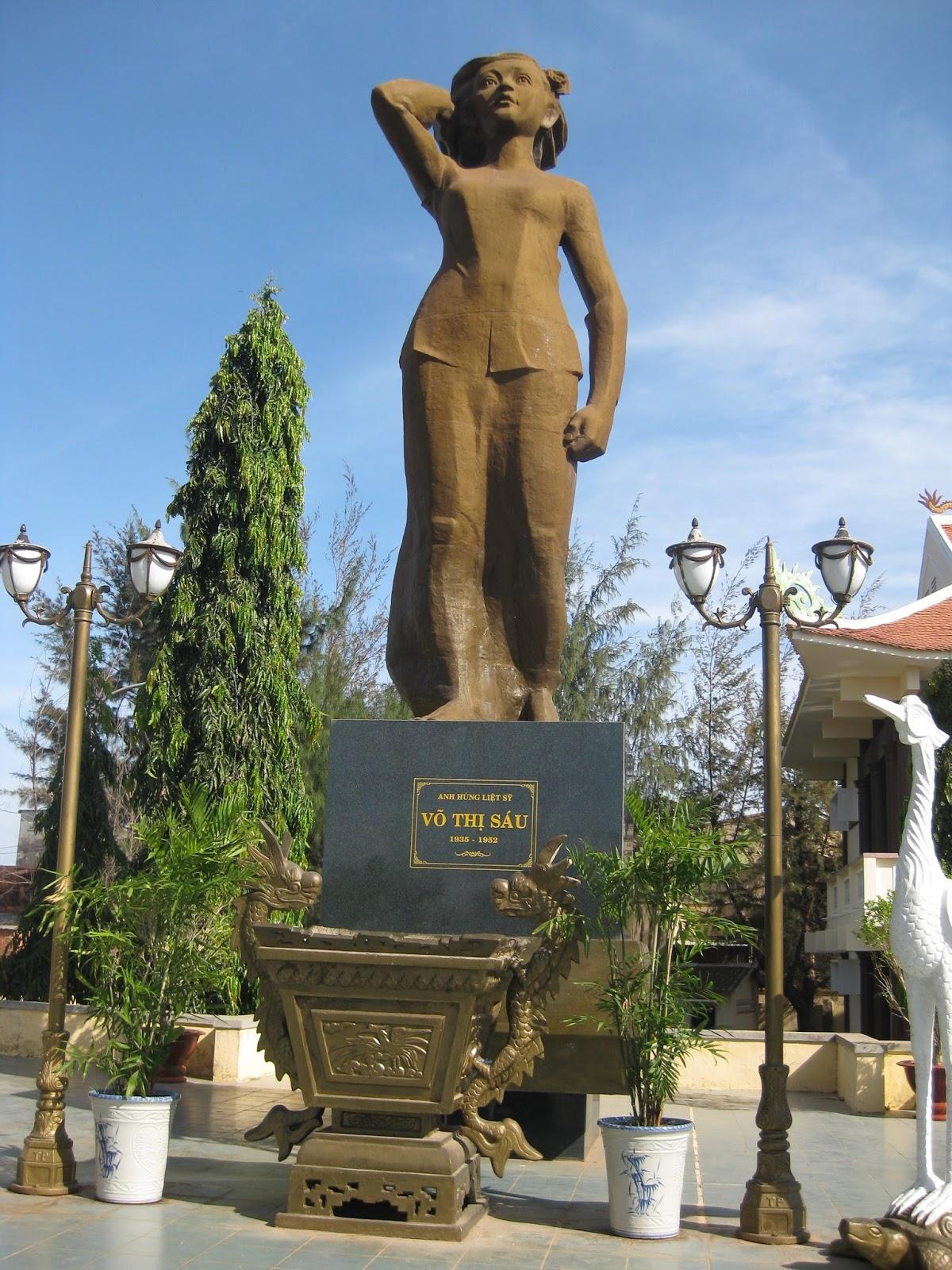 Người con gái anh hùng Võ Thị Sáu