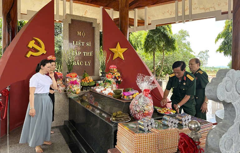  Đại tá LƯU CÔNG THỤC "  Trái tim son sắt với đồng đội"