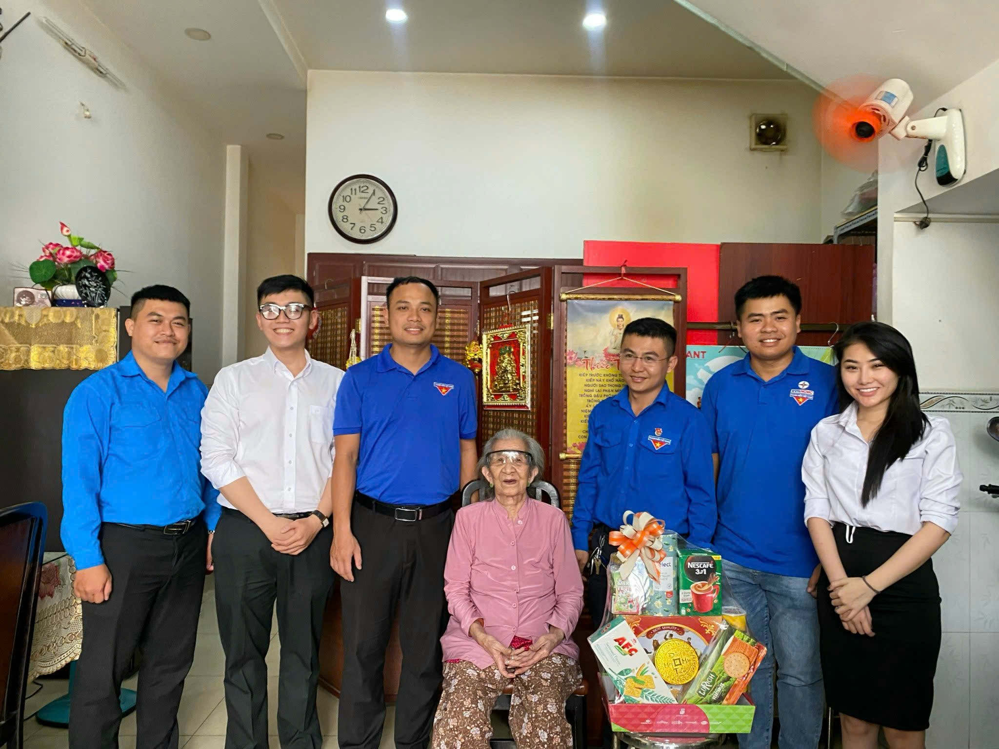 Mẹ Việt Nam Anh Hùng - Trần Thị Hồng