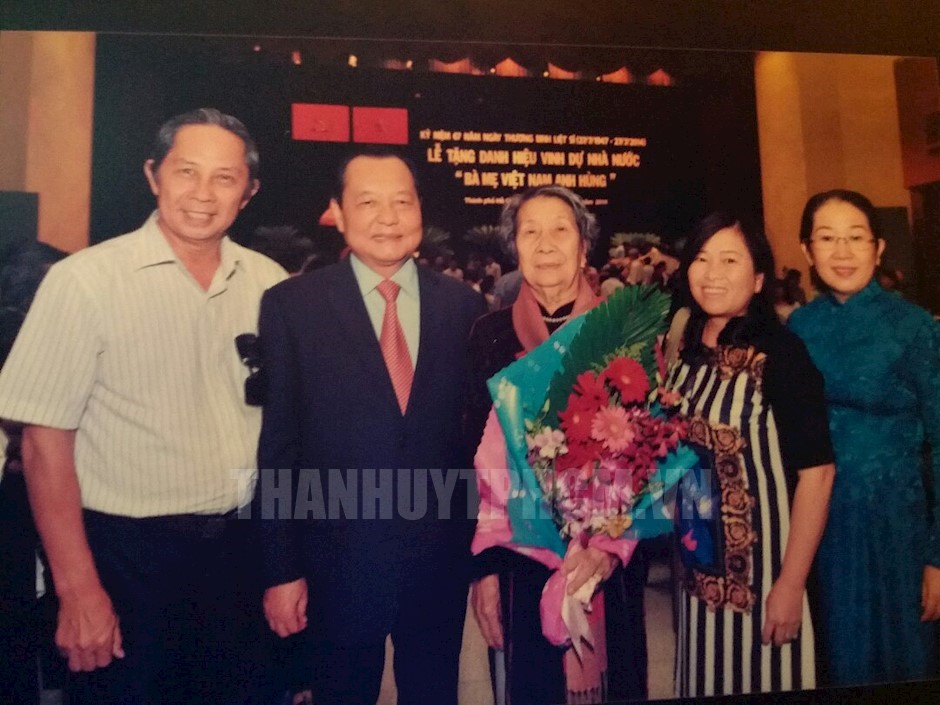 Sáng mãi tấm gương Mẹ Việt Nam Anh hùng Trần Thị Thành