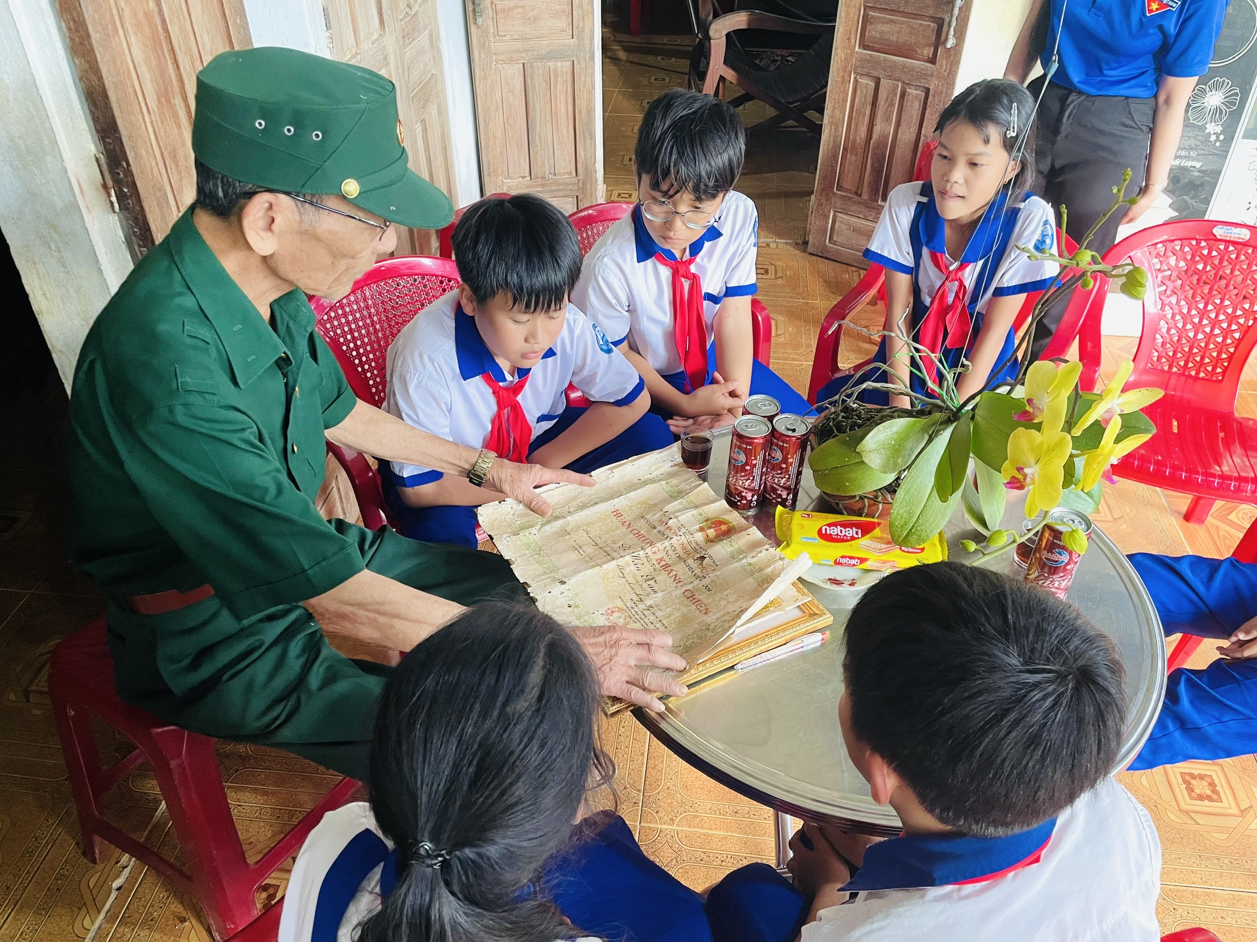 NHỮNG KÝ ÚC CÒN CHÁY MÃI