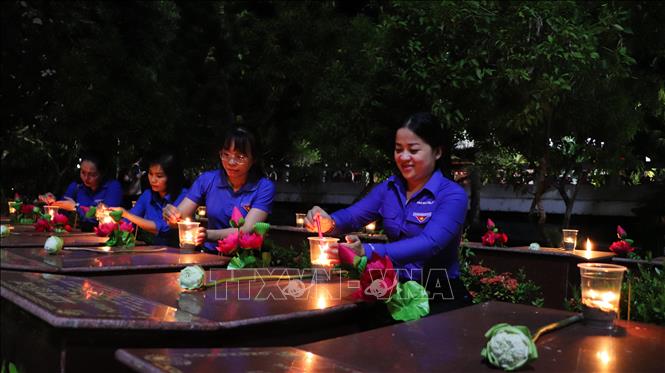 Gìn giữ và lan tỏa ký ức lịch sử qua 'Câu chuyện thời hoa lửa' (1)