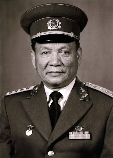 Đại tướng Lê Đức Anh Vị tướng tài ba, nhà lãnh đạo xuất sắc, một nhân cách đức độ, giản dị, gần gũi nhân dân (1)