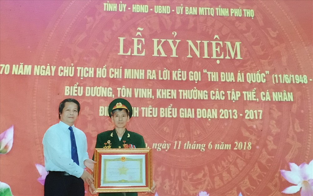 Cởi tiếng oan và trở thành Anh hùng