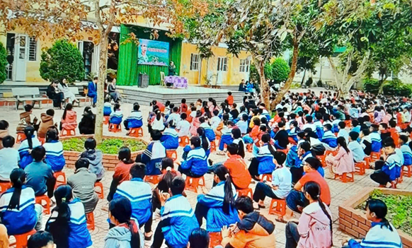 Vương Thừa Độ tấm gương Cựu chiến binh 35 năm bền bỉ “nói chuyện truyền thống” và “kể chuyện Bác Hồ”