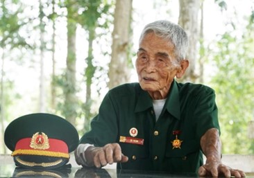 Gặp người chiến sĩ cuối cùng của Hội thề Rừng Rong 
