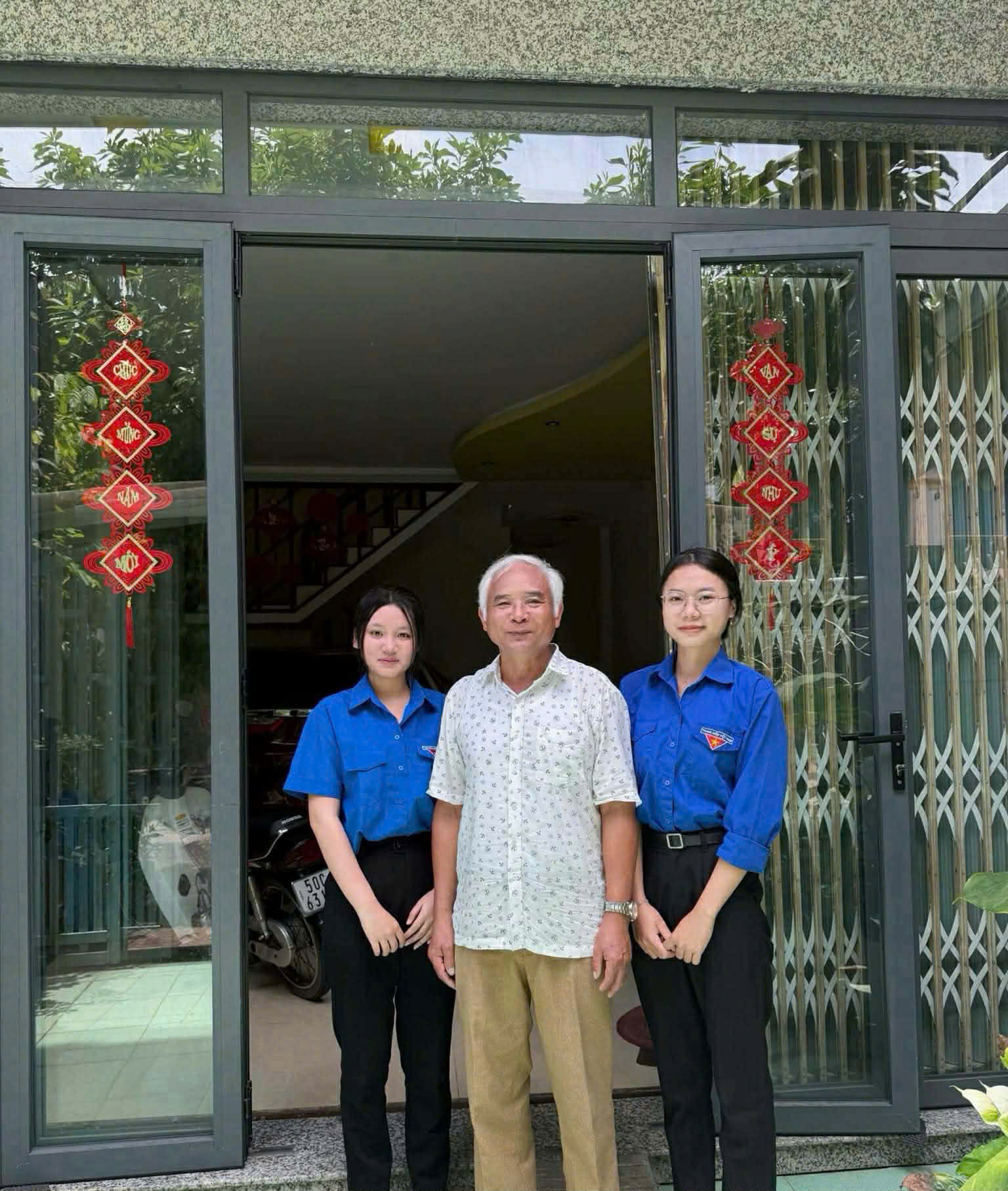 NHỮNG HY SINH THẦM LẶNG TRONG CHIẾN TRANH