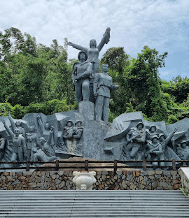 NGỌN LỬA KIÊN TRUNG – CHỊ SỨ