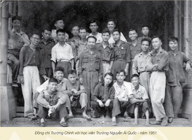 Chủ trương của Đảng về xây dựng và phát triển Trường Đảng mang tên Chủ tịch Hồ Chí Minh (1949-2024)