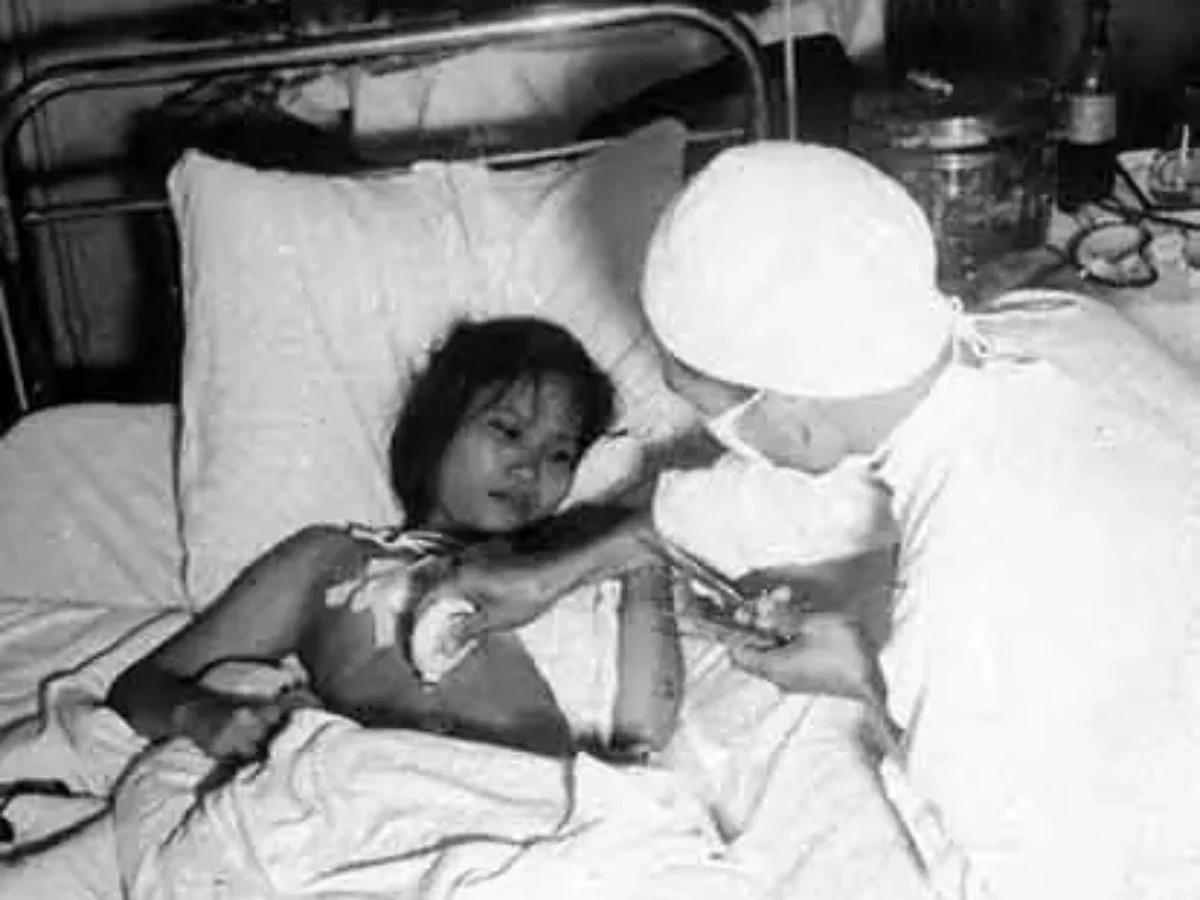 Anh hùng Trần Thị Lý