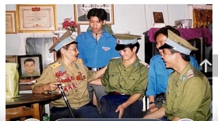 "Người phụ nữ dệt những huyền thoại giữa đời thường”