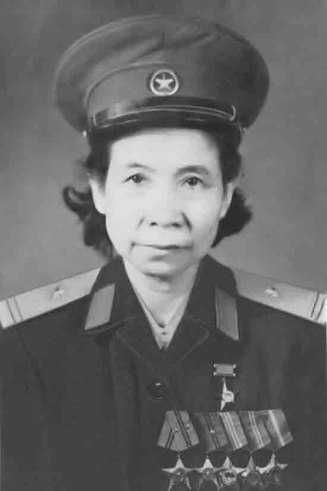 Nữ đại tá là huyền thoại giỏi nhất ngành tình báo Việt Nam, tên được lấy đặt cho 2 con đường