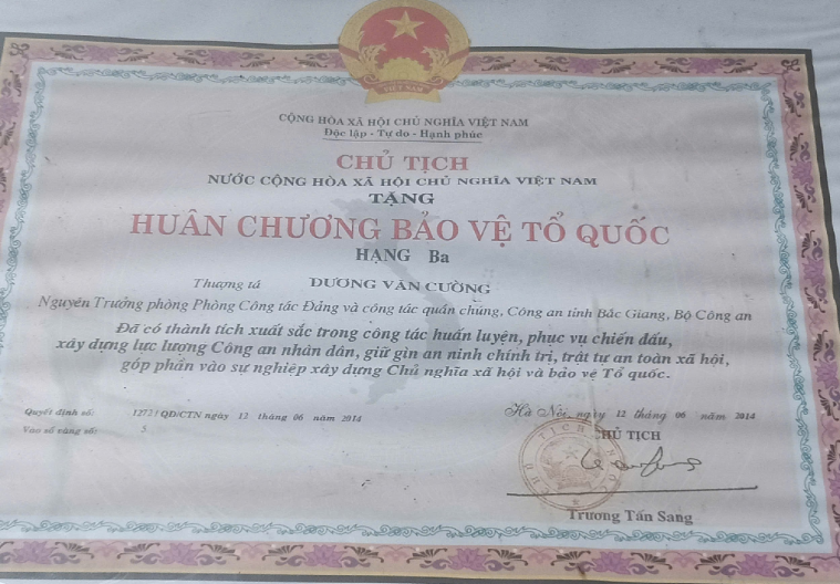 CÂU CHUYỆN THỜI HOA LỬA – DƯƠNG MẠNH CƯỜNG