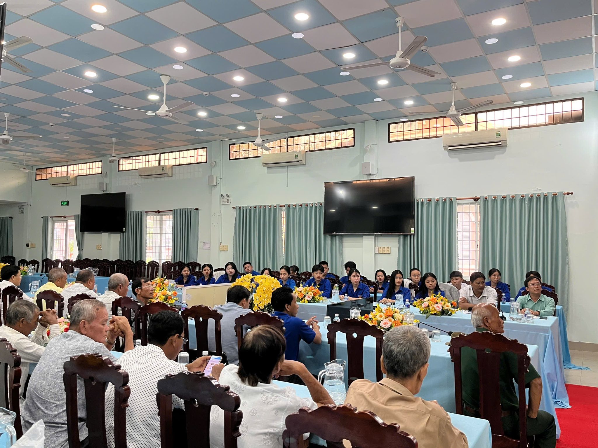 Bác Trần Văn Cán - Sống mãi ký ức tuổi thanh xuân