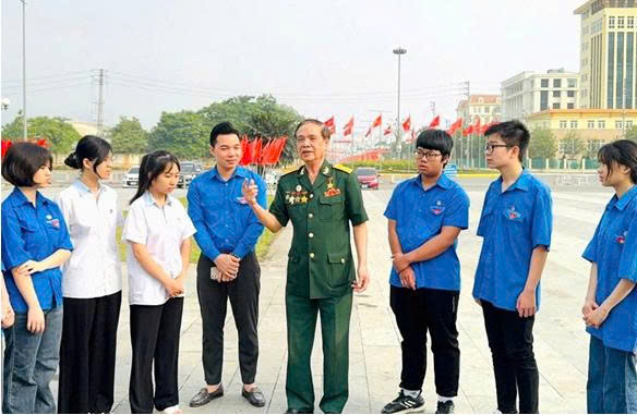 Anh hùng lực lượng vũ trang Phạm Minh Giám 