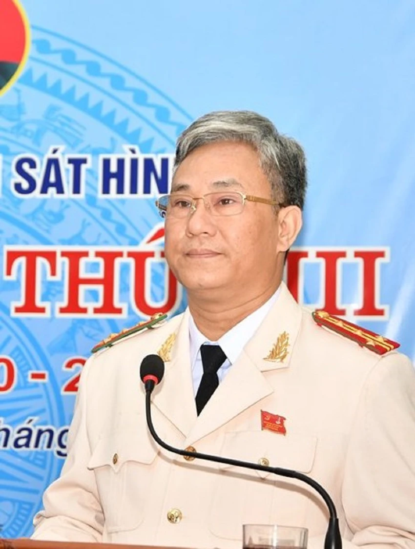 Đại tá Lê Hồng Thắng