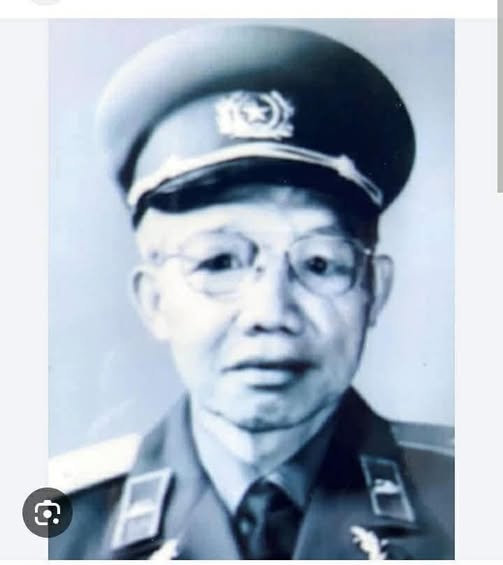 Trung đoàn trưởng đầu tiên của Bộ đội xe tăng Việt Nam