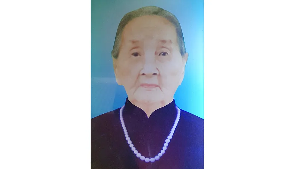 nữ quân nhân Huỳnh Thị Hưởng