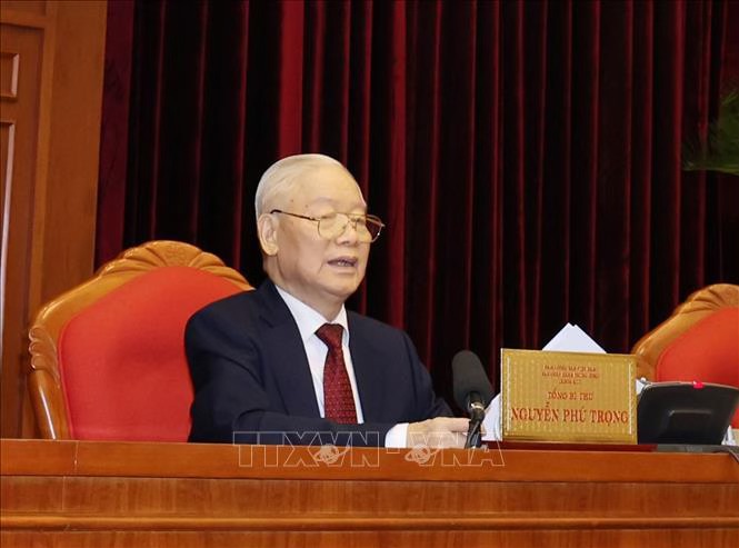 TRONG HOÀN CẢNH NÀO LÒNG DÂN ĐỀU TÍN NHIỆM, HƯỚNG VỀ ĐẢNG