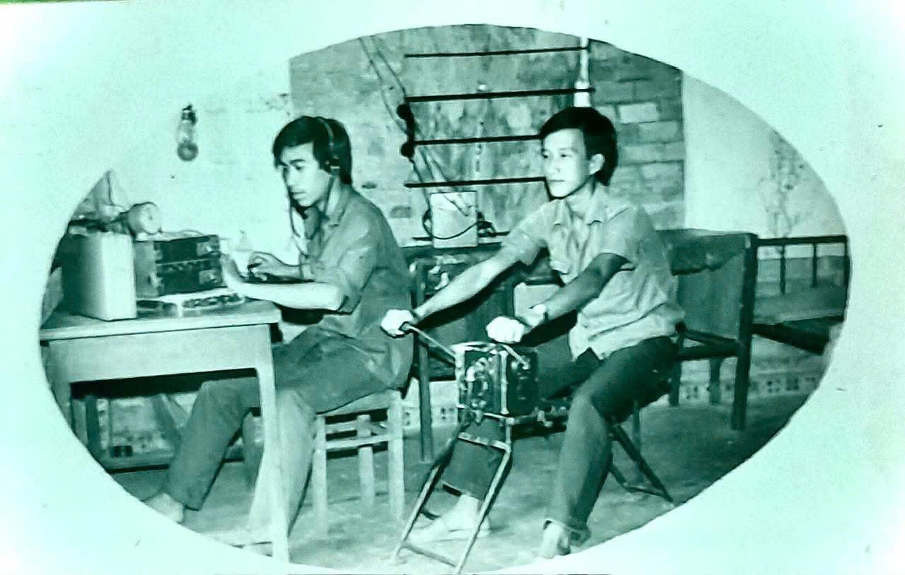 KÝ ỨC NGƯỜI LÍNH THÔNG TIN - CHÚ NGUYỄN PHÙNG THIỆN