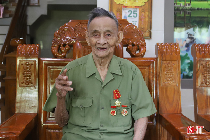 TIẾNG GÀ GỌI SÁNG