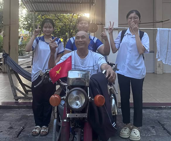 MINH CỰU CHIẾN BINH