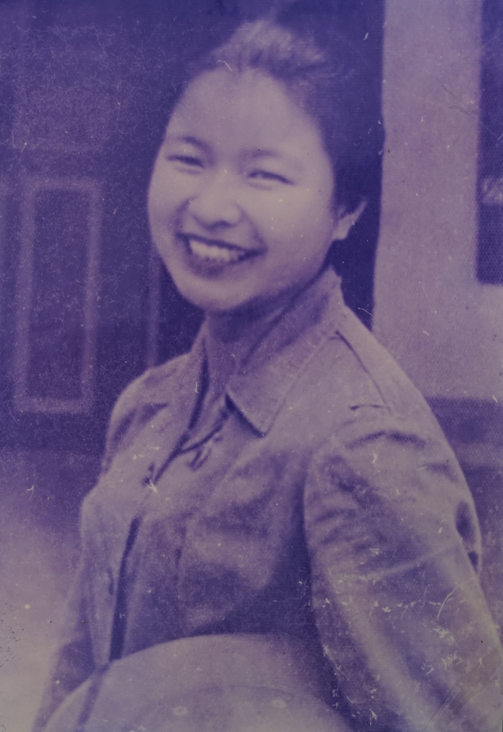[Đoàn trường THPT Hai Bà Trưng] ANH HÙNG HỒ THỊ THU HIỀN: NGƯỜI BA LẦN "DỰ LỄ TRUY ĐIỆU SỐNG" VÀ LẼ SỐNG TẬN HIẾN "ĐỪNG ĐỂ MẤT NƯỚC"