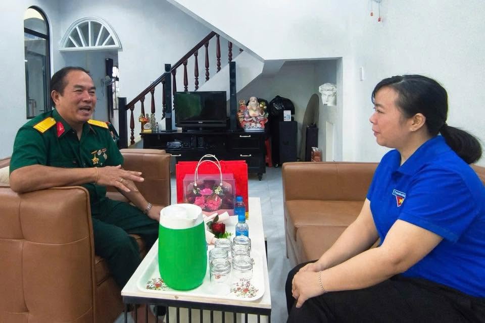 HỒ MINH MÁY CỰU CHIẾN BINH