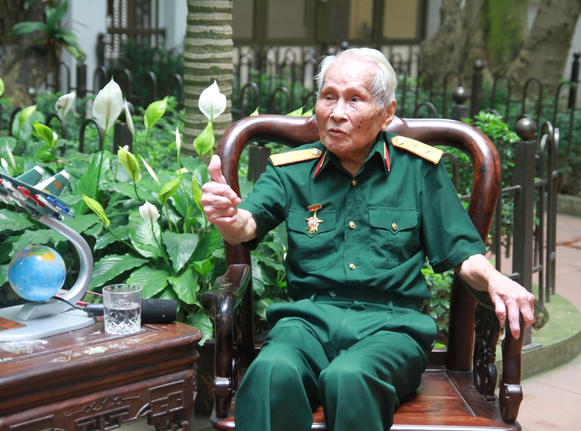 Câu chuyện 238