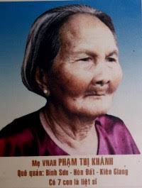 Mẹ Việt Nam Anh hùng Phạm Thị Khánh 