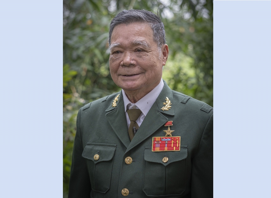 Đoàn Minh Nguyệt – Anh hùng trên tuyến lửa, xông pha giữa cuộc chiến chống đói nghèo