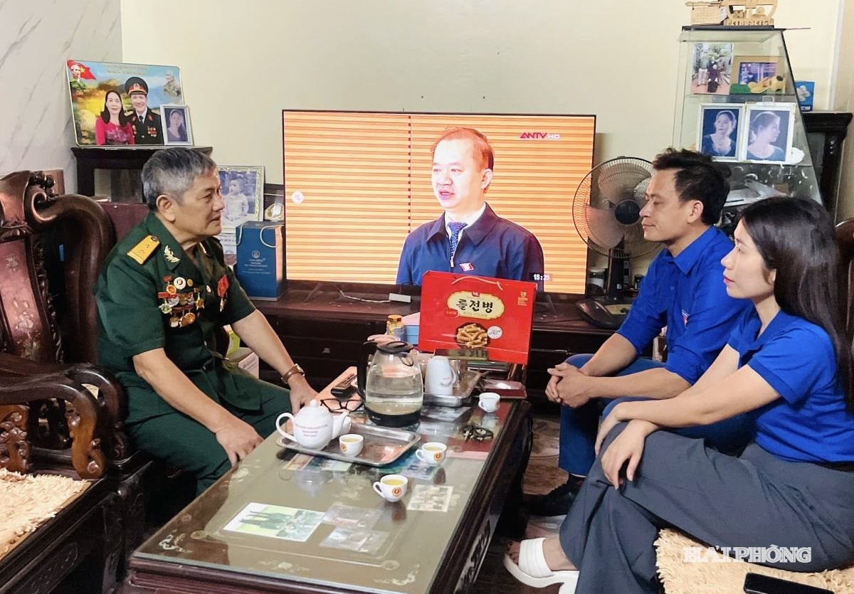 Cựu chiến binh Nguyễn Văn Thịnh và câu chuyện 'chiếc túi bảo mật'